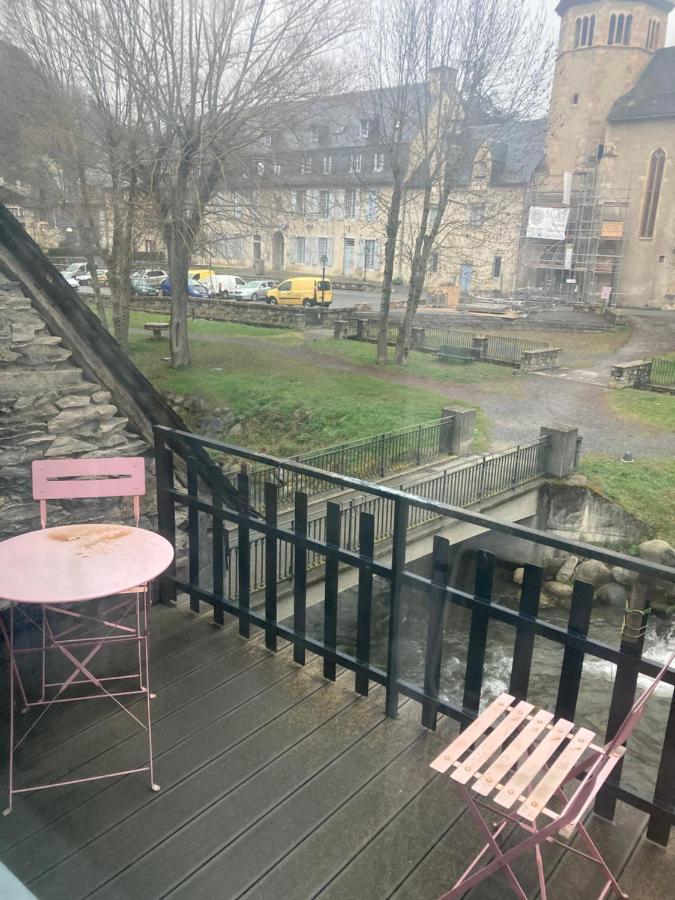 Le « Studio Sur La Neste » Dans Le Centre D'阿雷奥 外观 照片